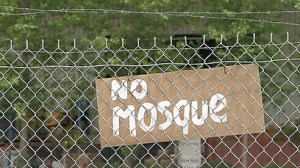 Doveton No Mosque sign
