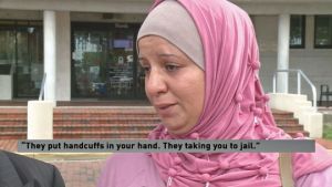 Muslim_Woman_Florida_Dominoes_Hijab